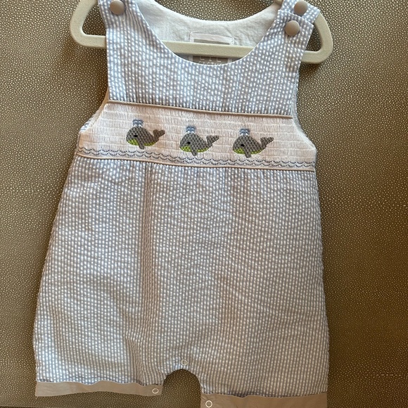 Whale Jon Jon never worn - Picture 1 of 2